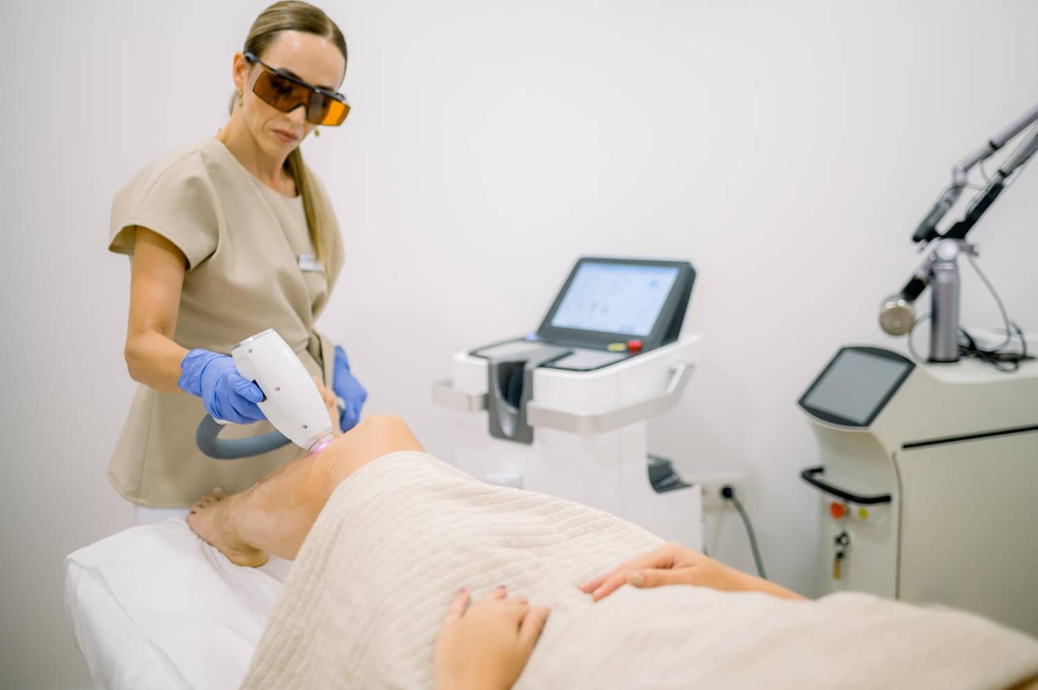 Laser Hair Removal vs Waxing vs shaving